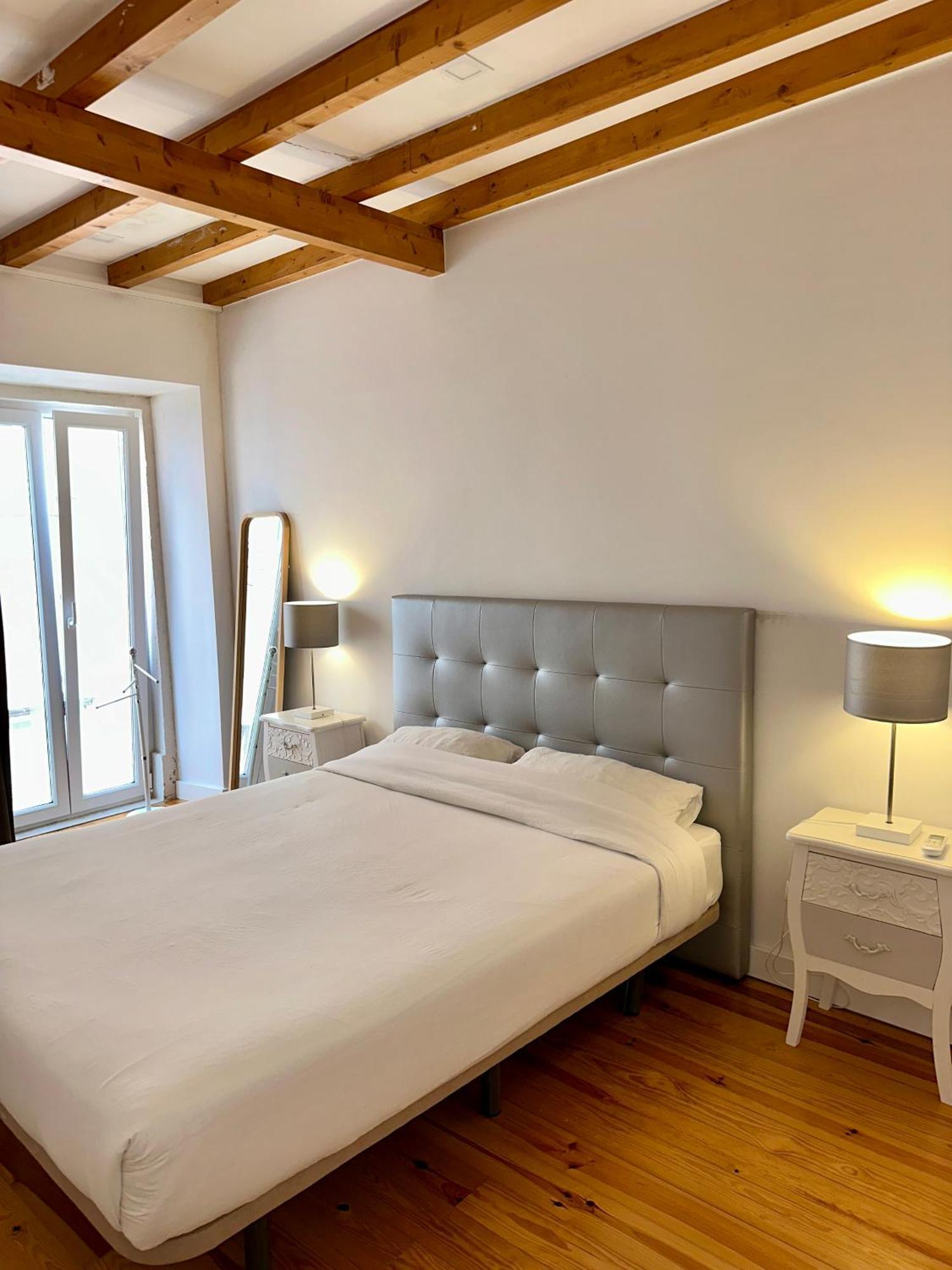 Castle Suites Лиссабон Экстерьер фото