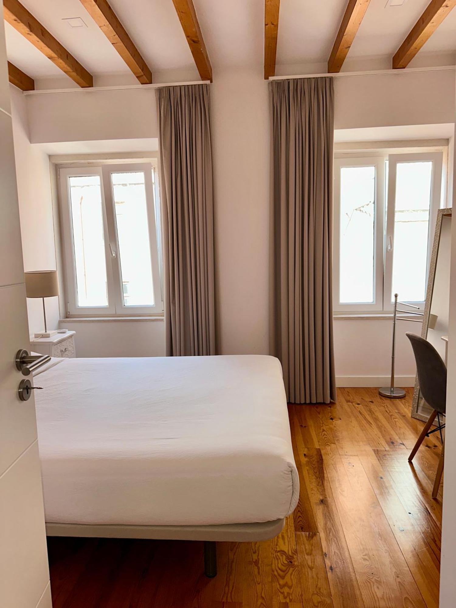 Castle Suites Лиссабон Экстерьер фото